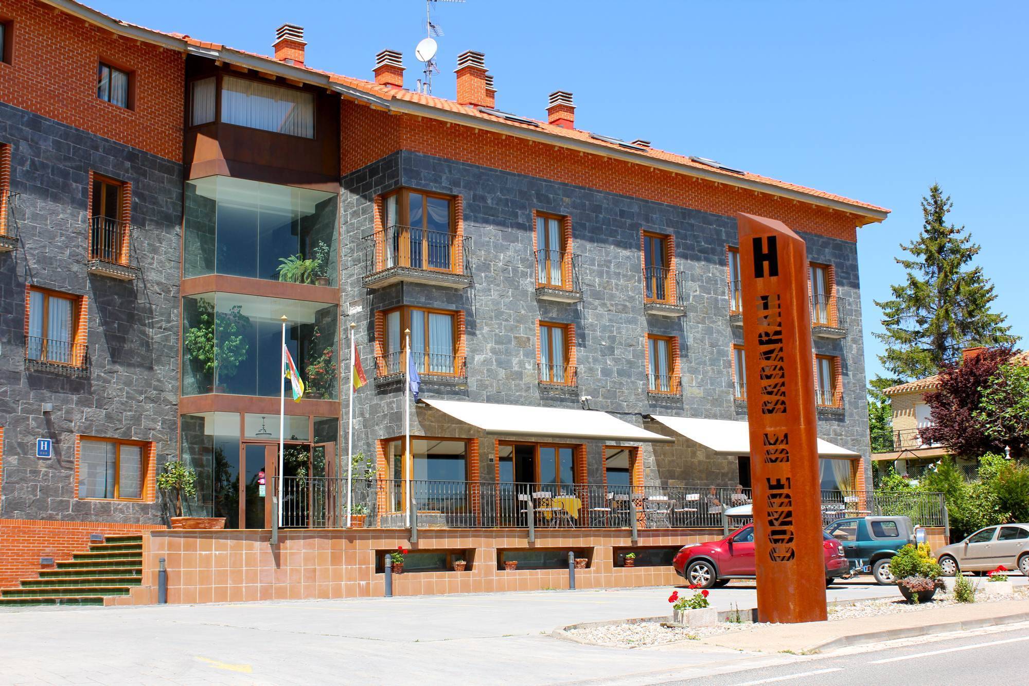 Conde De 3* Badaran