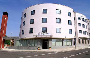 Palacio Congresos Hotel 3*