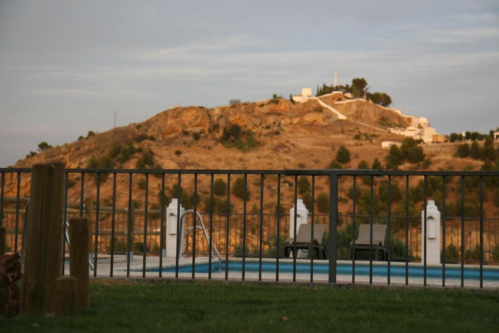Hotel Caserio De Iznájar