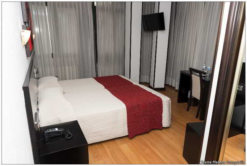 Santa Clara Hotel *