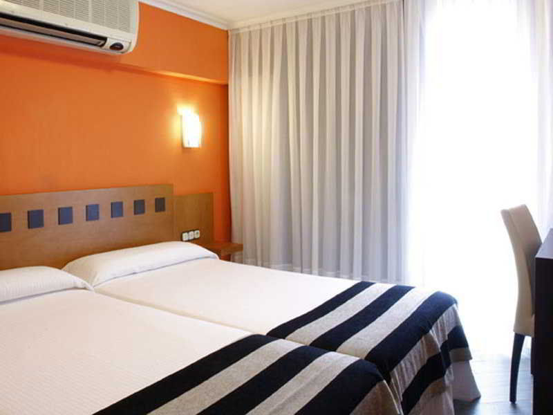 Blanco Hotel Navia