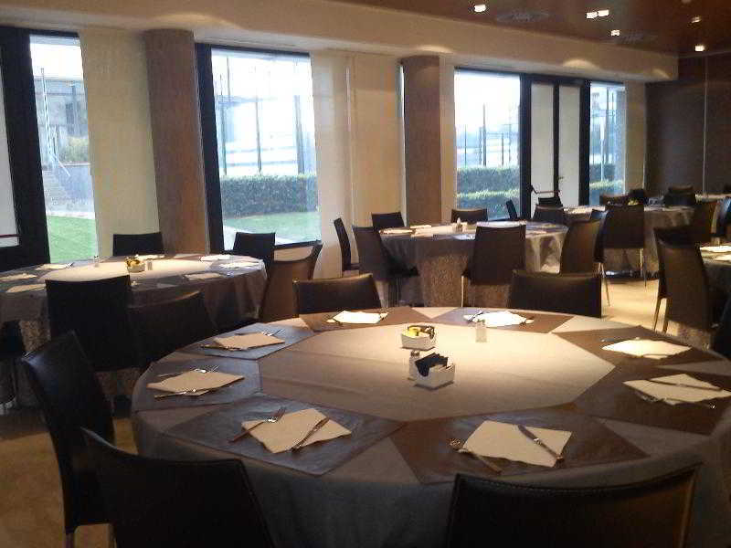 Azz Valencia Tactica Hotel 4*