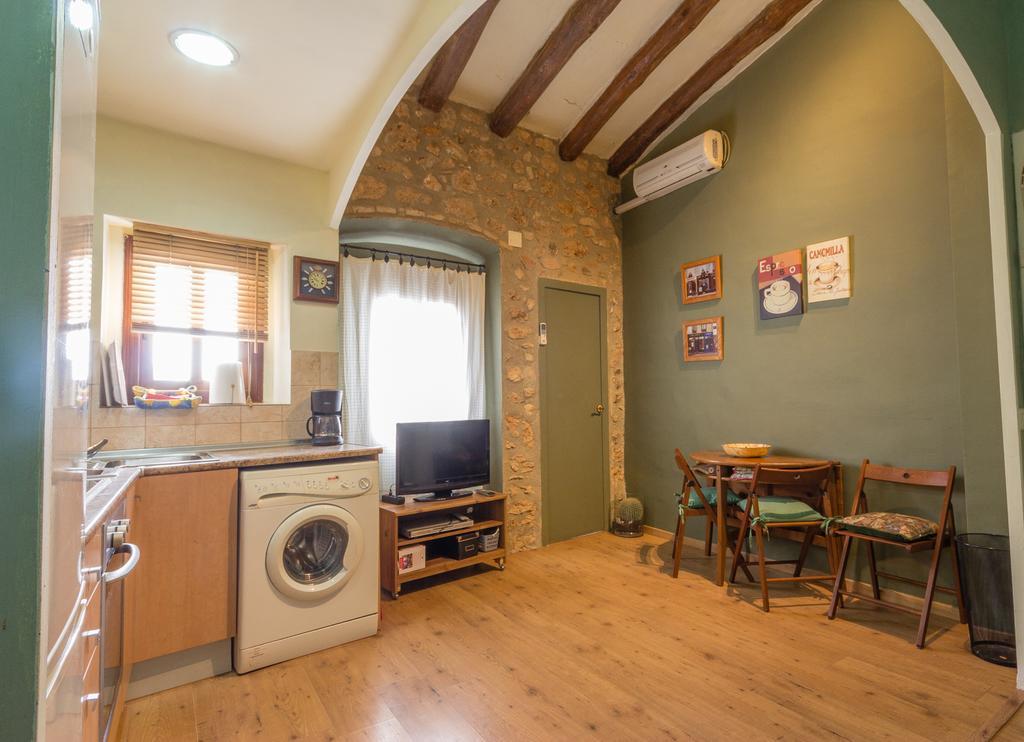 Andreu Llambrich Apartment