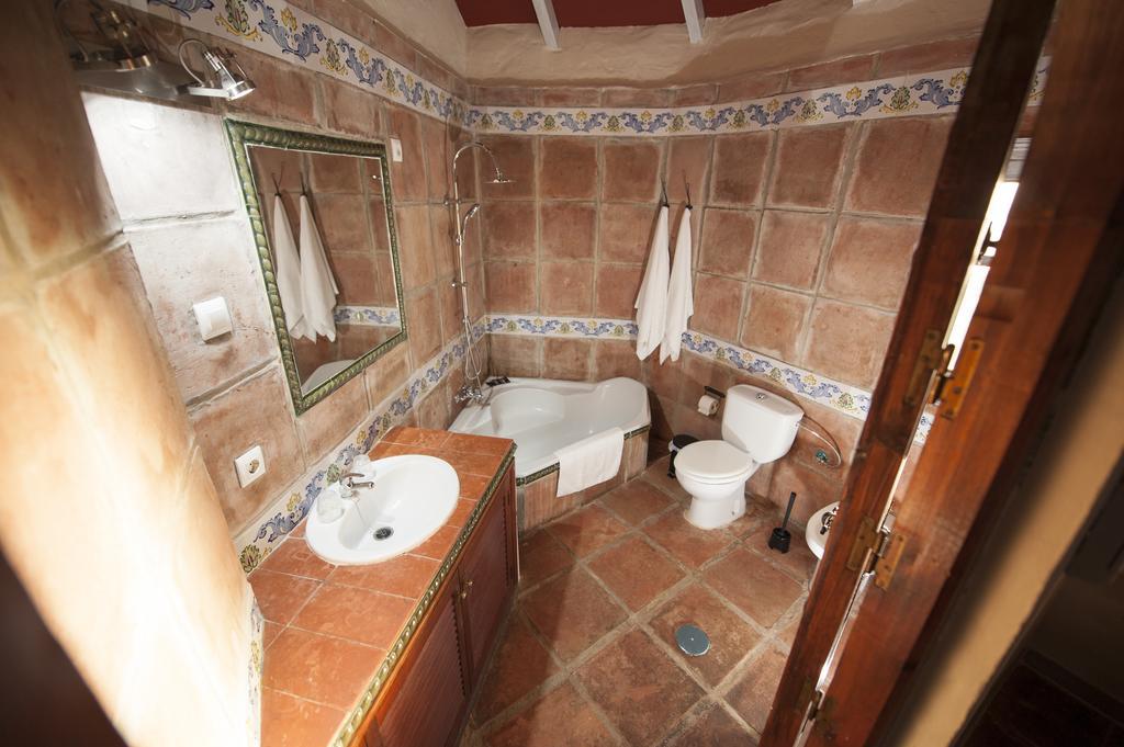 Amarna Conil Country house *