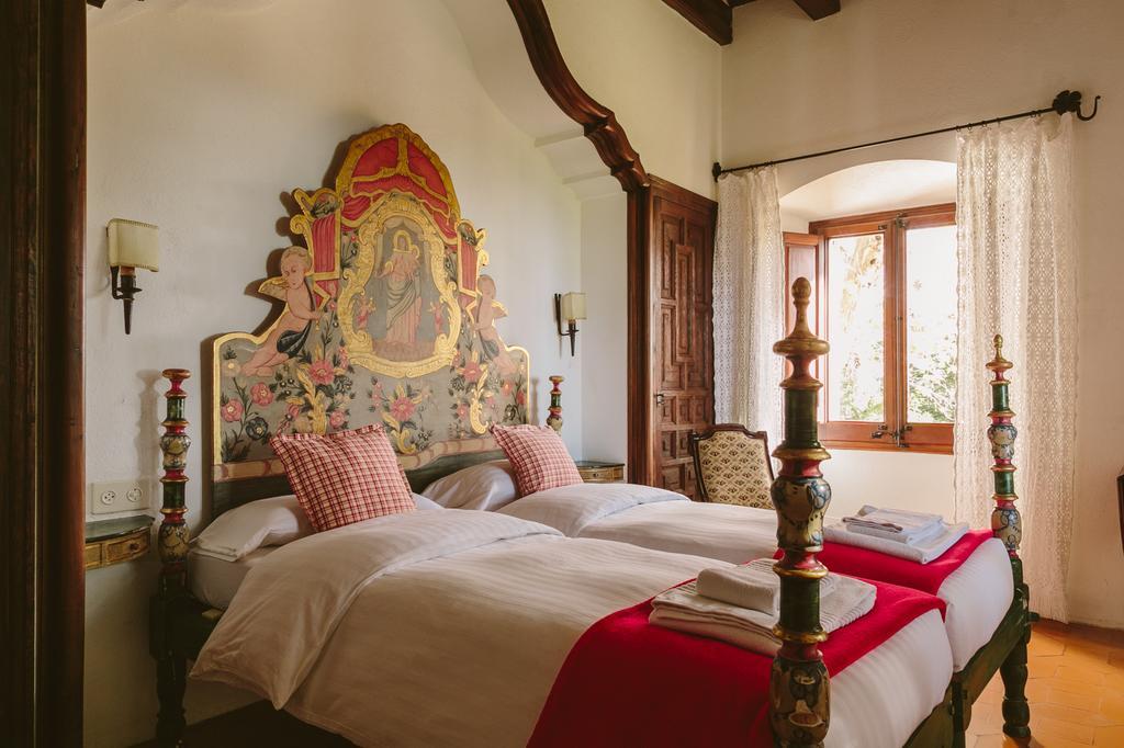 Country house Mas Berenguer Riells del Fay