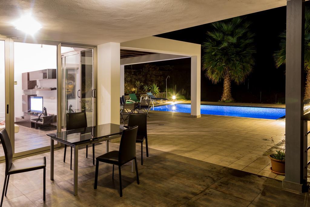 Villa Cristal *