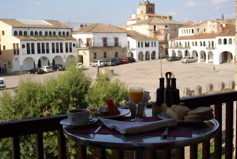 Hotel Hospederia Puente De Alconetar 4*