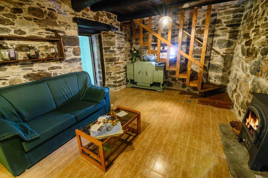 La Casa Antollosdocesar *