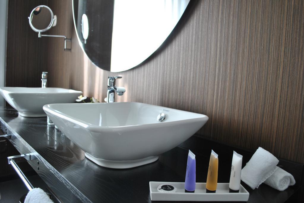 One Shot Luchana 22 Hotel Madrid