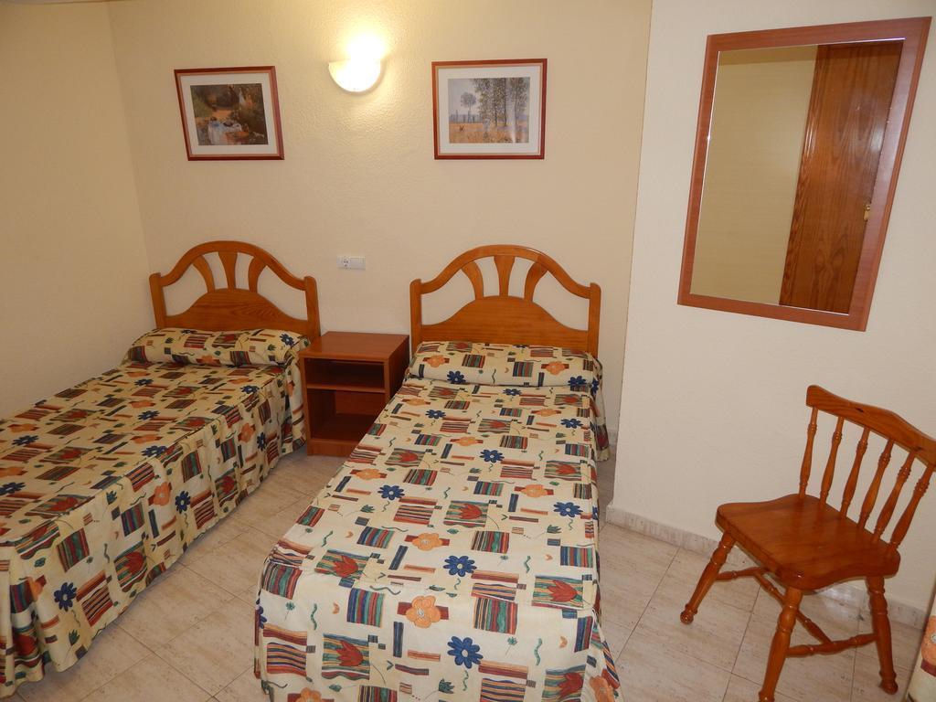 Avenida Apartahotel 2*