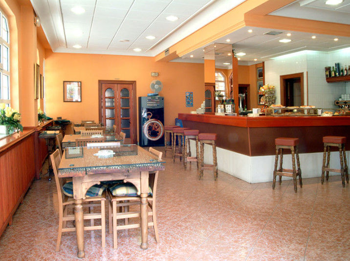 Hotel Don Rodrigo 3*