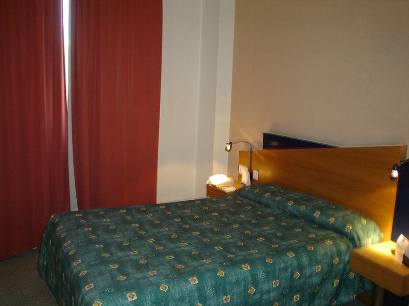 Ciudad De Ciencias Hotel Valencia