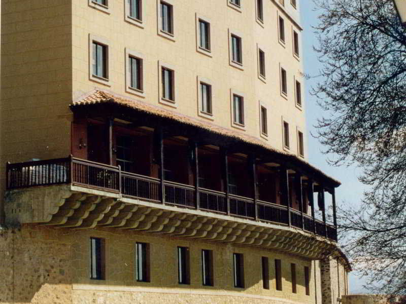 Real By Recordis Hotel 4*
