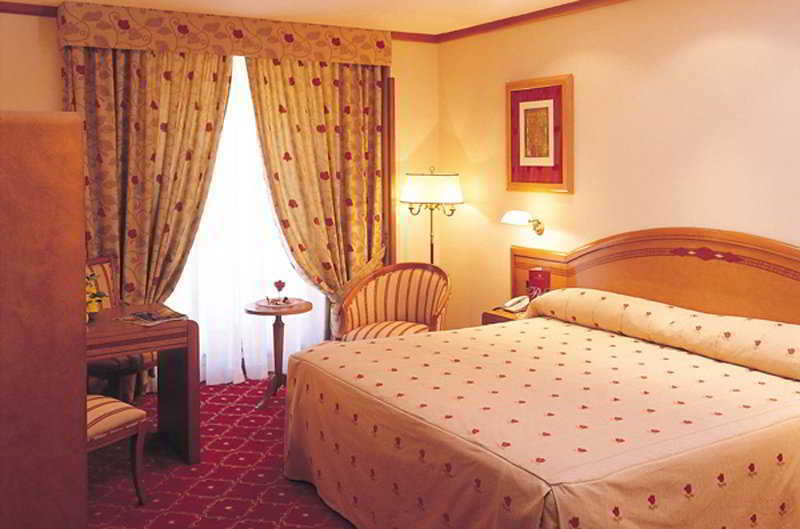 Eurostars Claras Salamanca