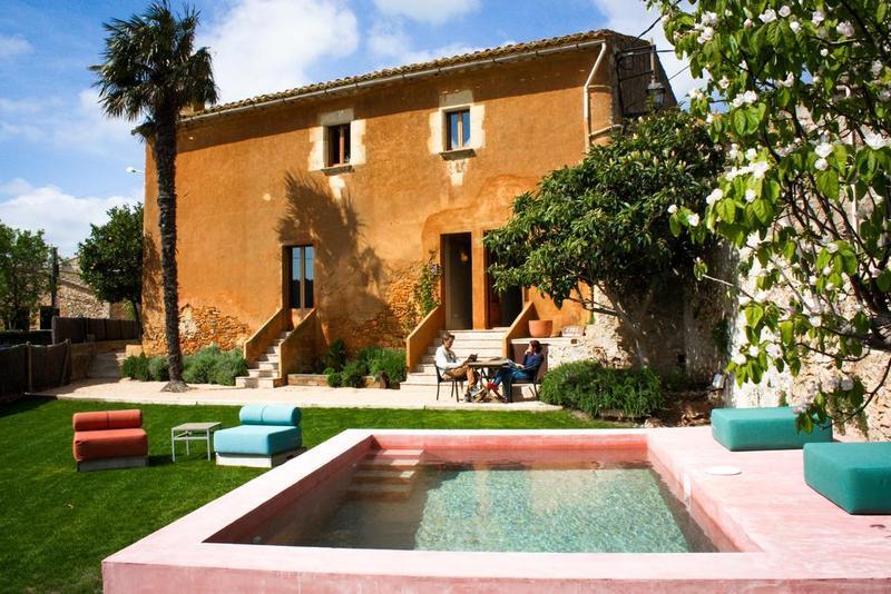 Hotel La Rectoria De Regencos 3*