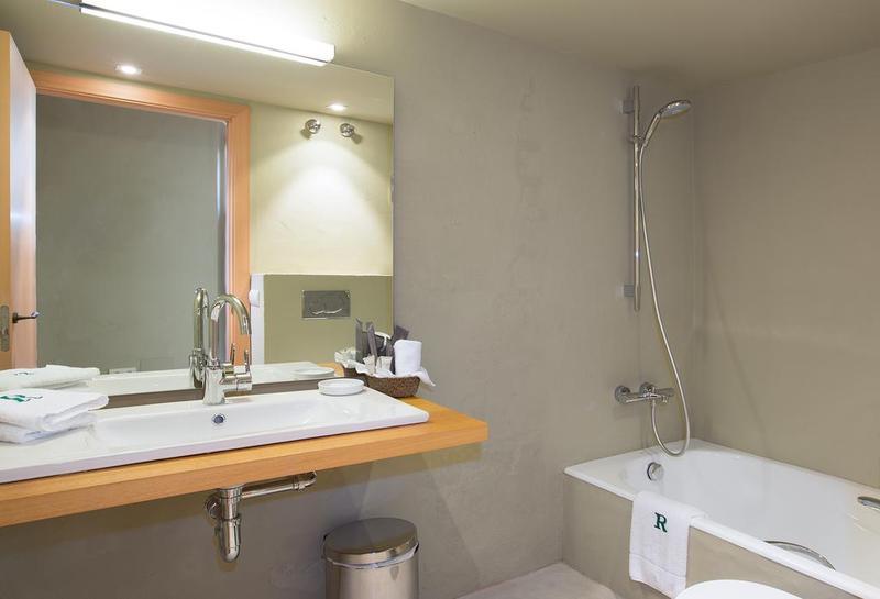 Hotel La Rectoria De Regencos Girona