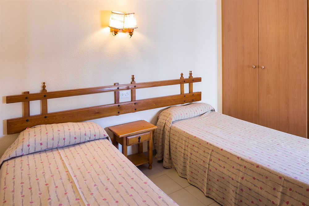 Jet - Adults Only Aparthotel Playa d'en Bossa