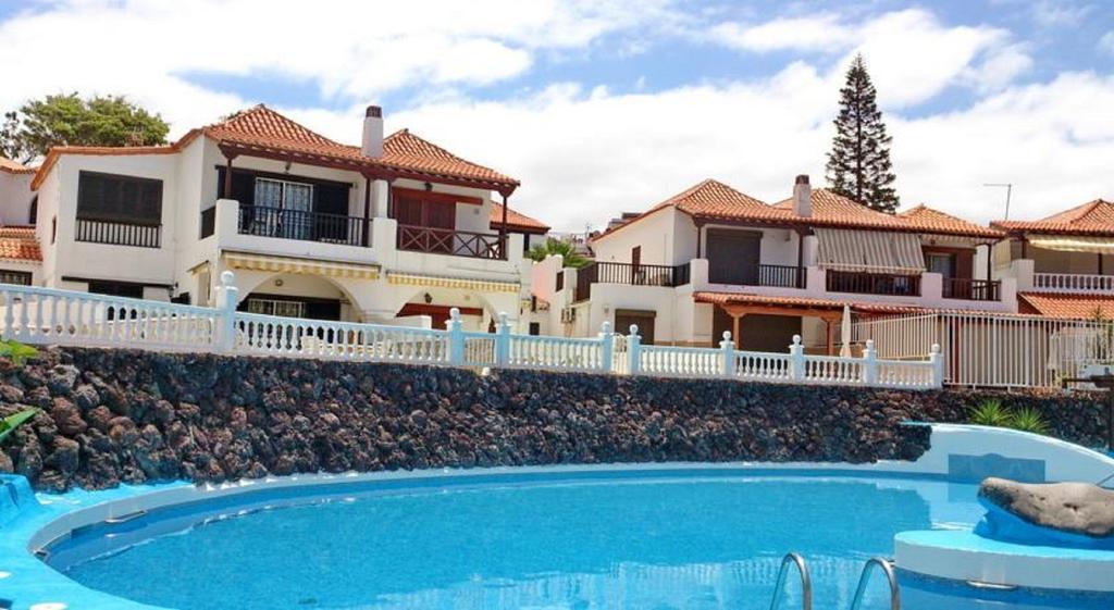 Paraiso Royal Apartment