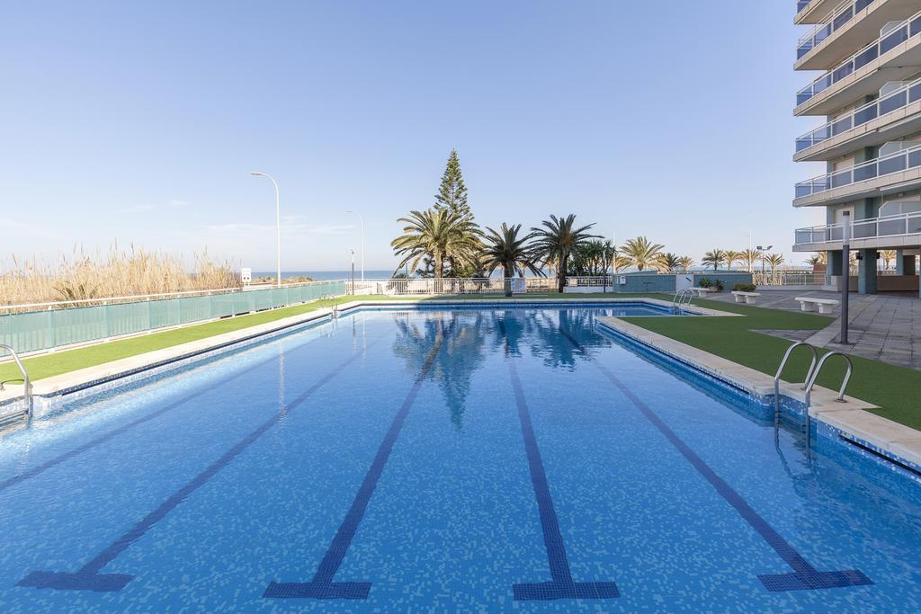 Apartment Aguazul Primera Linea Playa