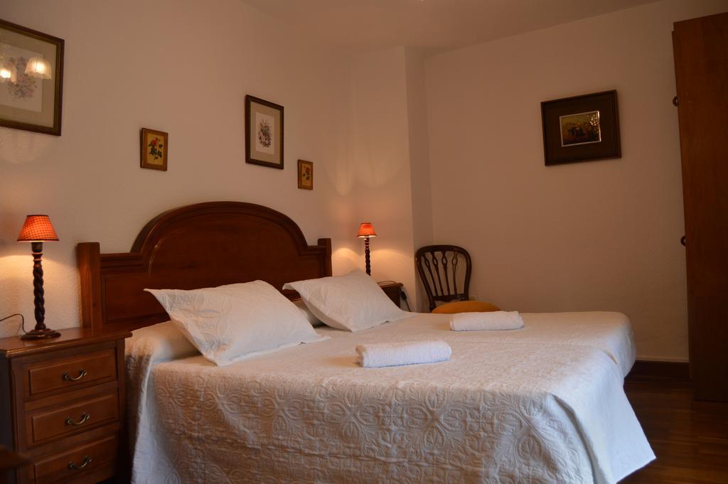 El Peregrino De Bed & Breakfast Larrasoana