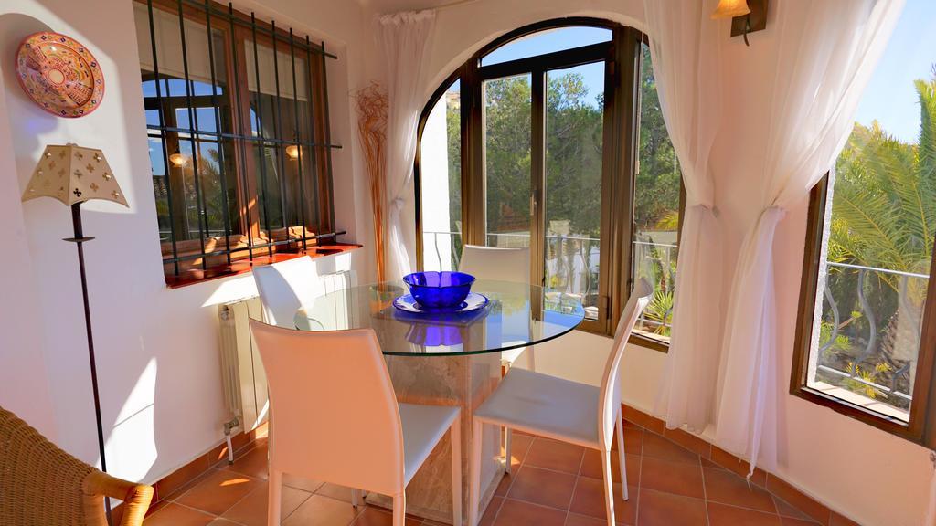 Villa La Madrugada - Luxury With Sea Views And Private Heated Pool