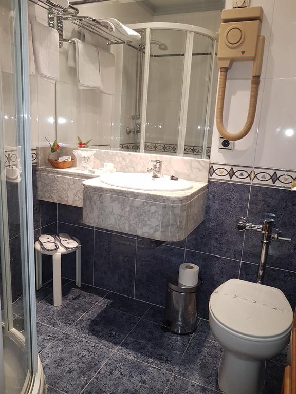 Residencia Castellano I Hotel