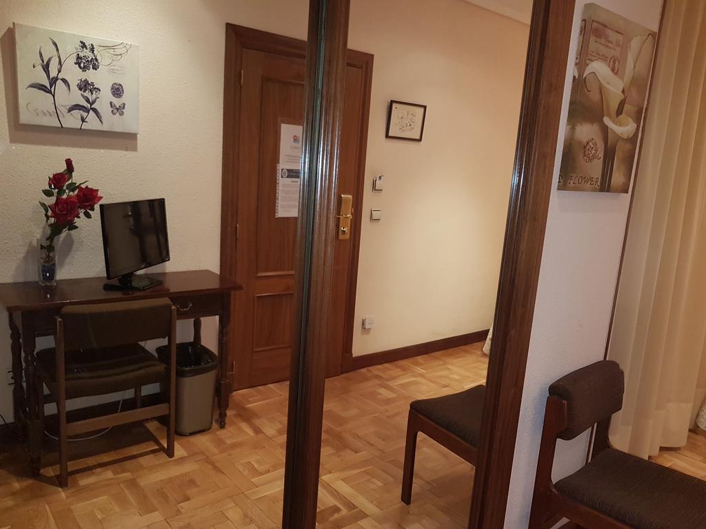 Hotel Residencia Castellano I *