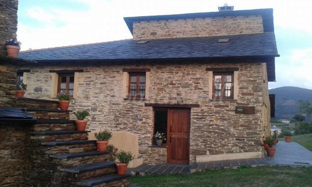 Casa Carballeira