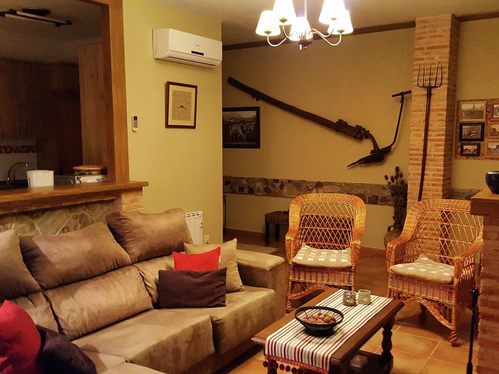 Quaint In Castile-la Mancha With Pool Navas de Estena