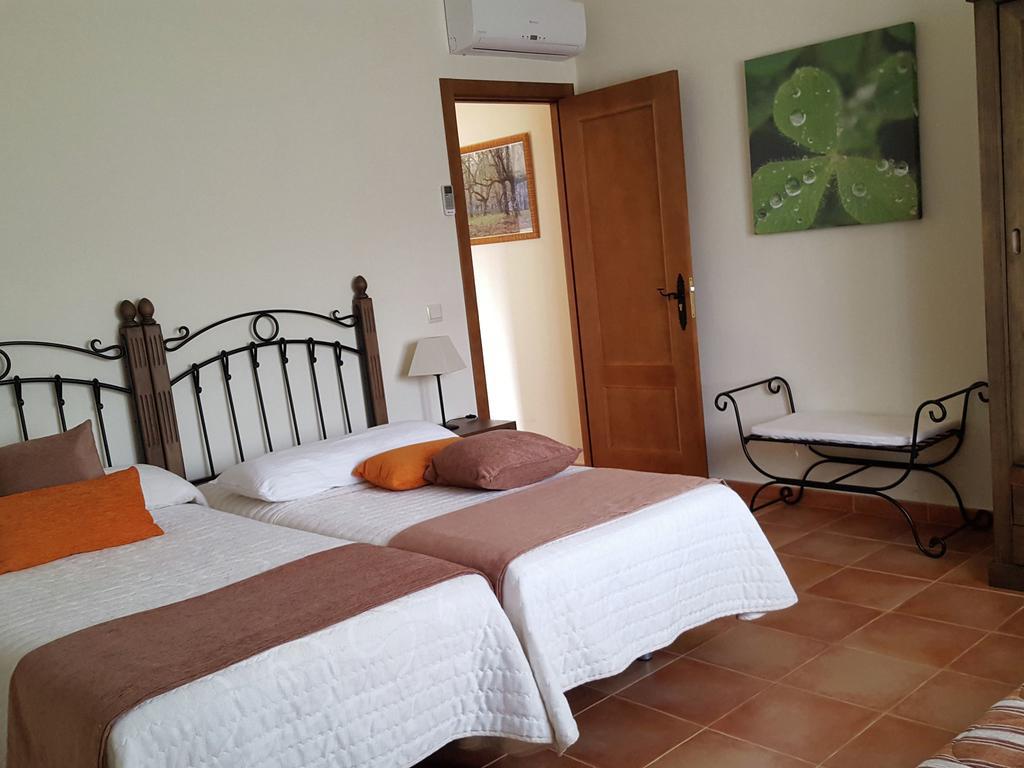 Quaint In Castile-la Mancha With Pool * Navas de Estena