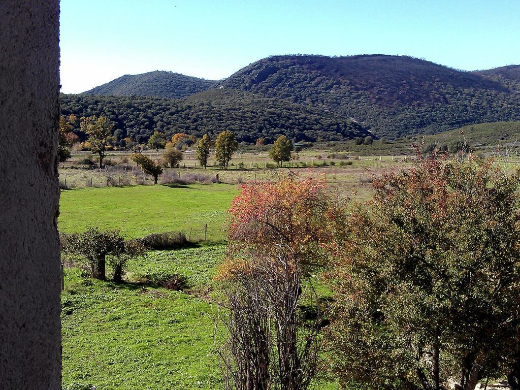 Quaint In Castile-la Mancha With Pool Сasa de vacaciones Navas de Estena