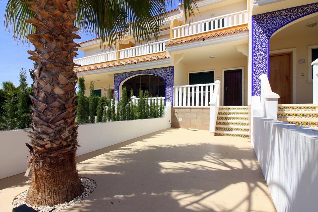 Apartment In Albamar