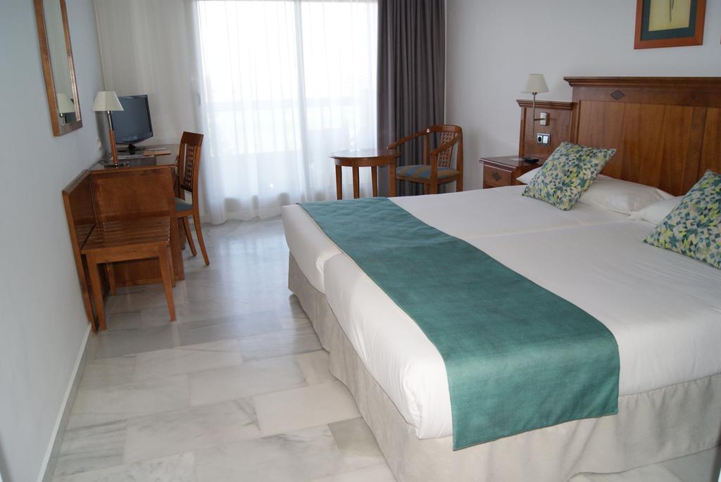 Bq Andalucia Hotel 4*