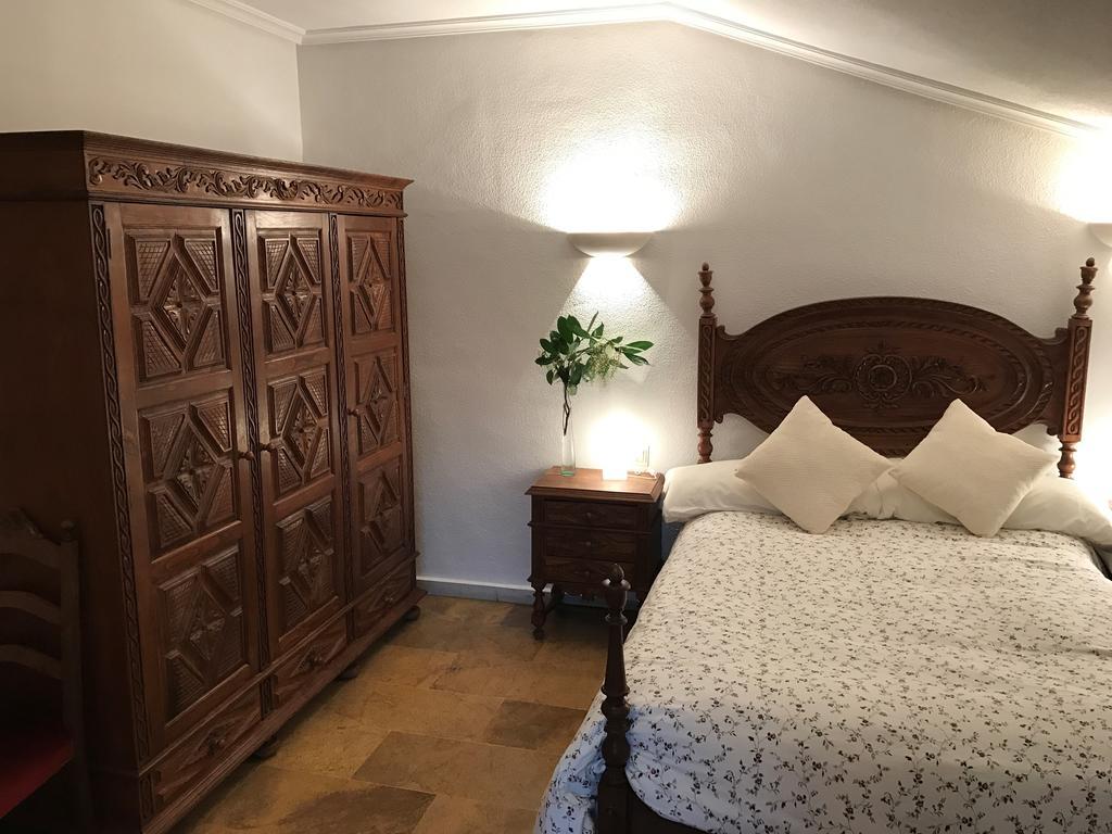 Cavenes Del Cabaco Guest house