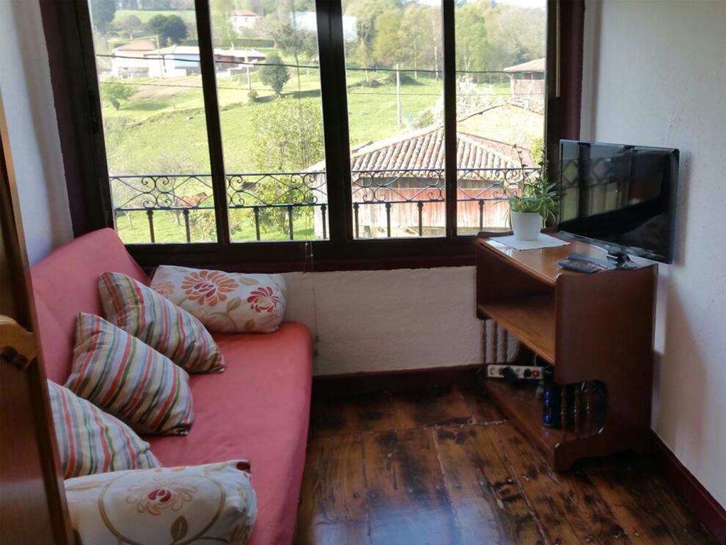 Guest house La Casona De Pension *