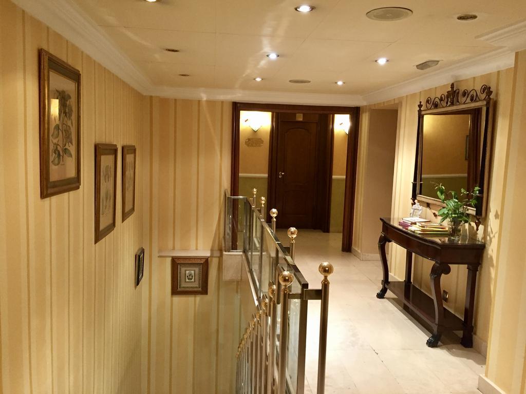 Hotel Maria Luisa 3*
