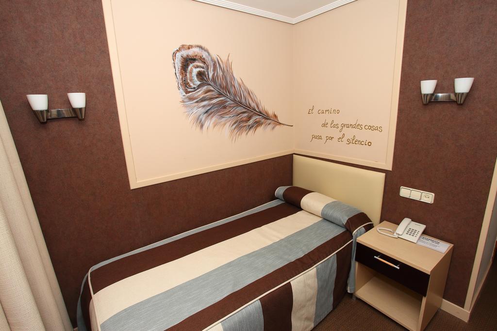 Hotel Monasterio De Leyre