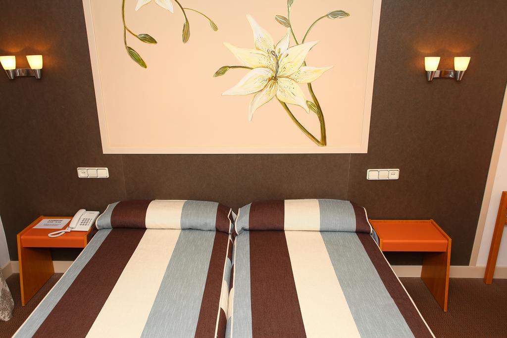 Hotel Monasterio De Leyre Yesa