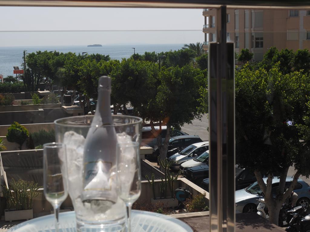 Apartamento Mediterranea Beach Matutes Noguera Playa d'en Bossa