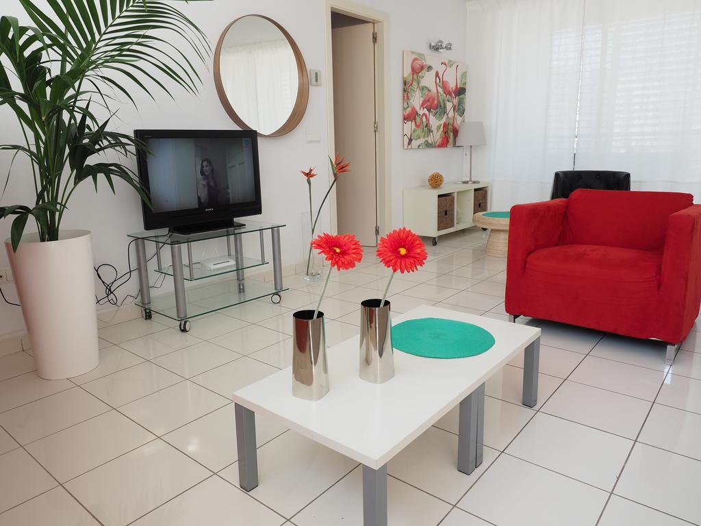 Mediterranea Beach Matutes Noguera Apartamento *