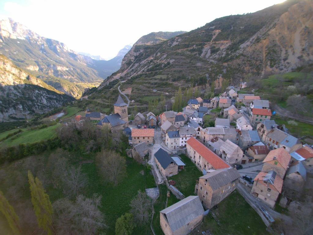 De Sin Tella (Aragon)