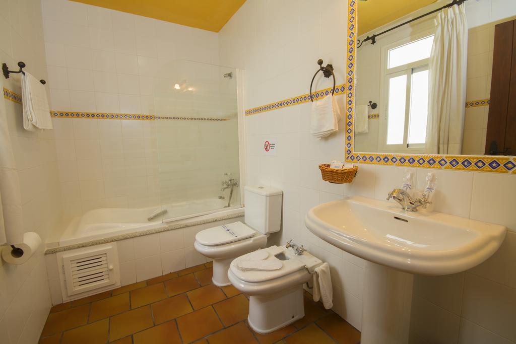 El Tabanco Hotel