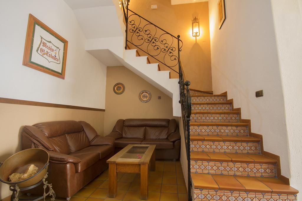El Tabanco Hotel El Bosque