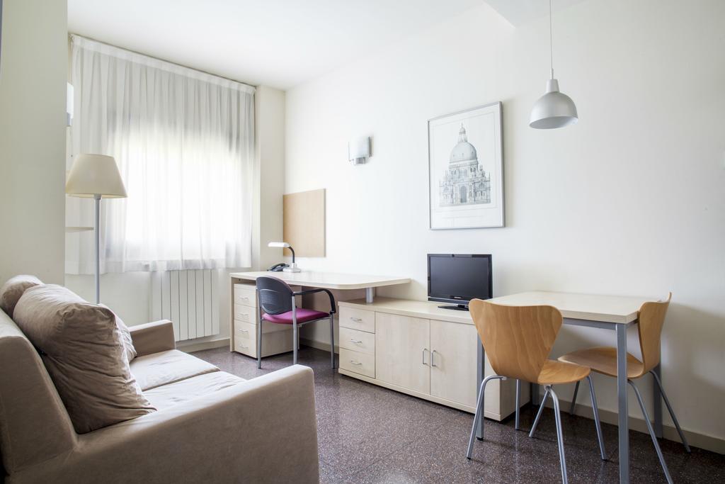 Apartment Residencia Universitaria Resa Abedules
