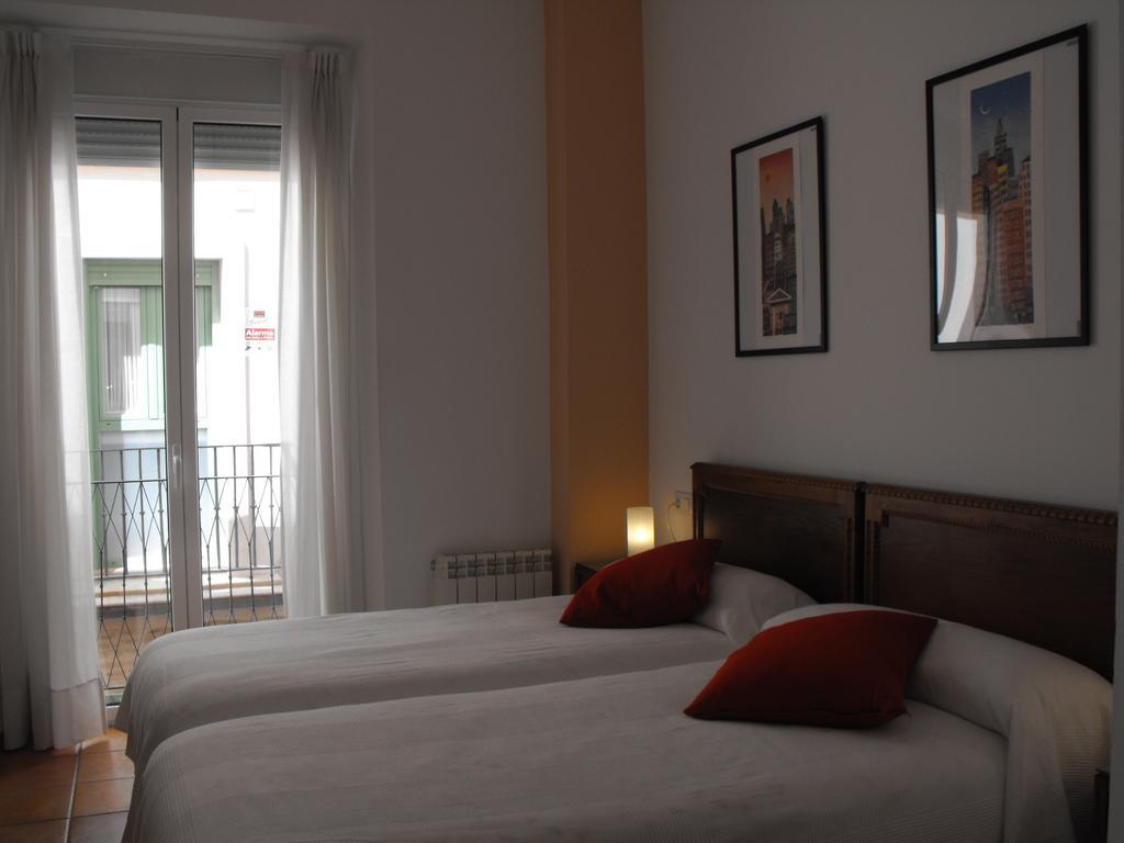 Karmapartment 2 *