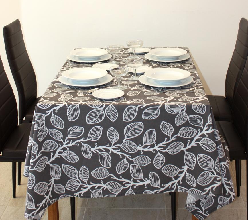 Avenida Apartment *