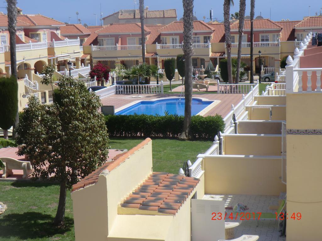 Casas Holiday - Playa Cabo Roig