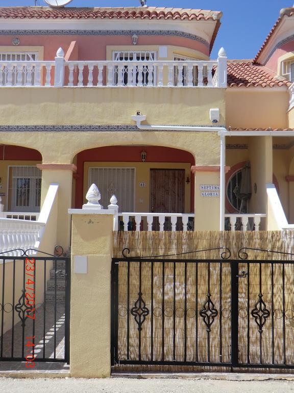 Casas Holiday - Playa Cabo Roig *