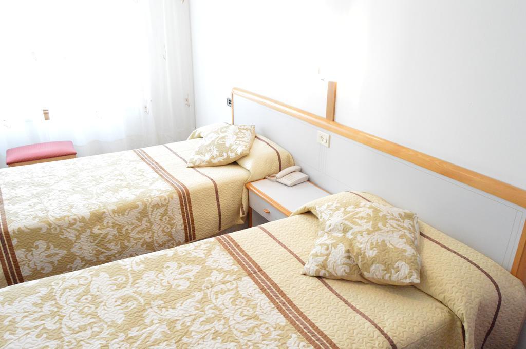 Hotel Cristal 1 *
