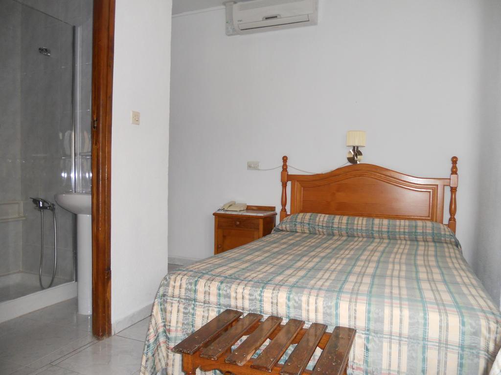 Paris Hotel *